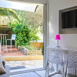 Lumineux Avec Terrasse Et Jardin Appartement